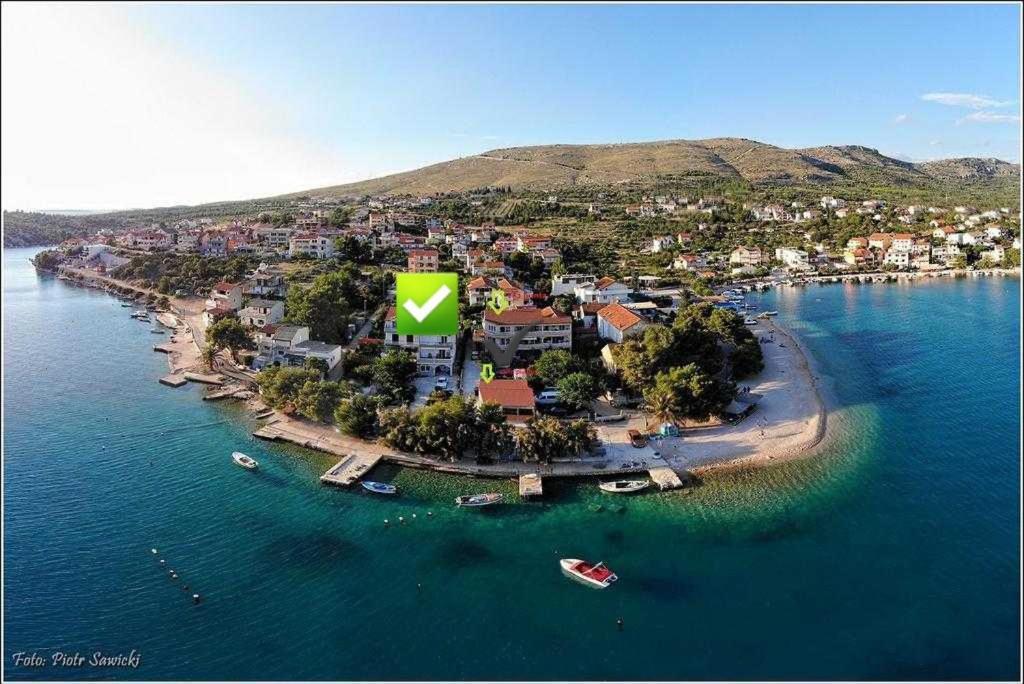 Open Sea Apartmani Grebastica Exterior photo
