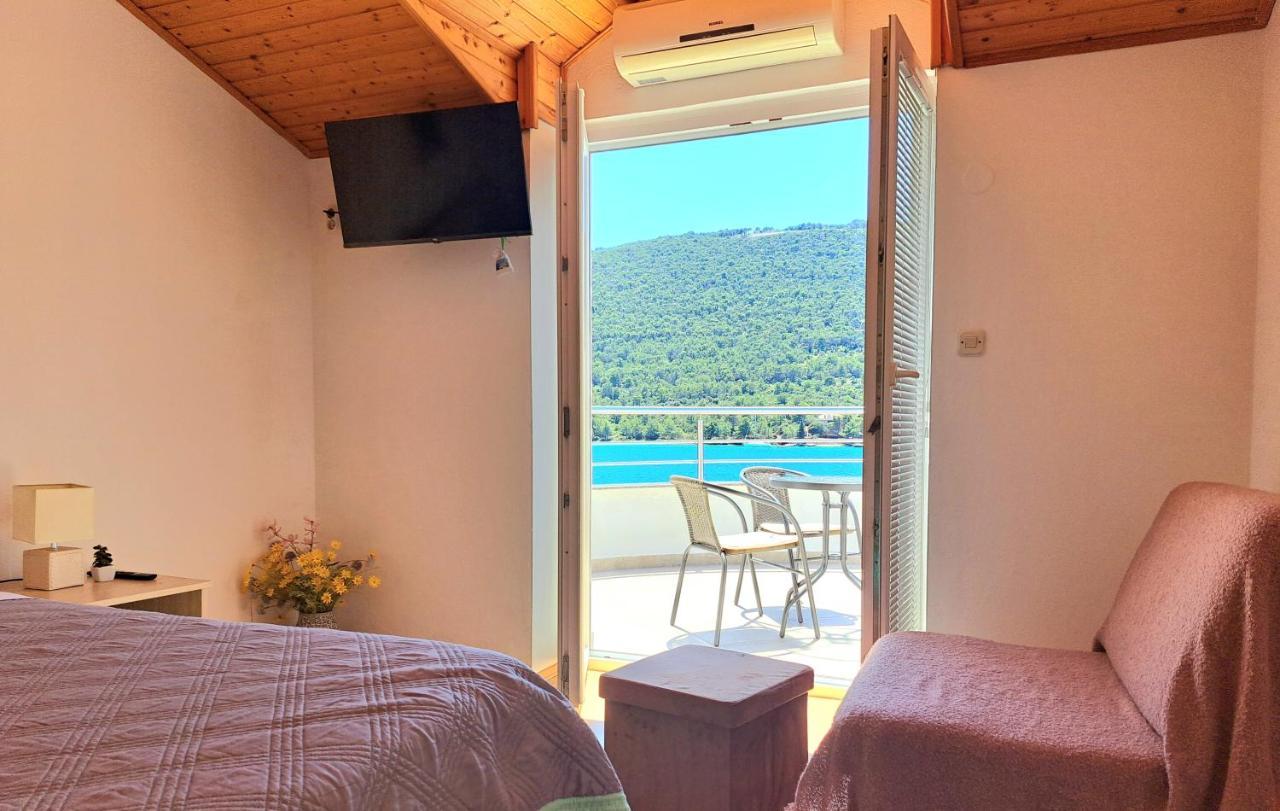 Open Sea Apartmani Grebastica Exterior photo