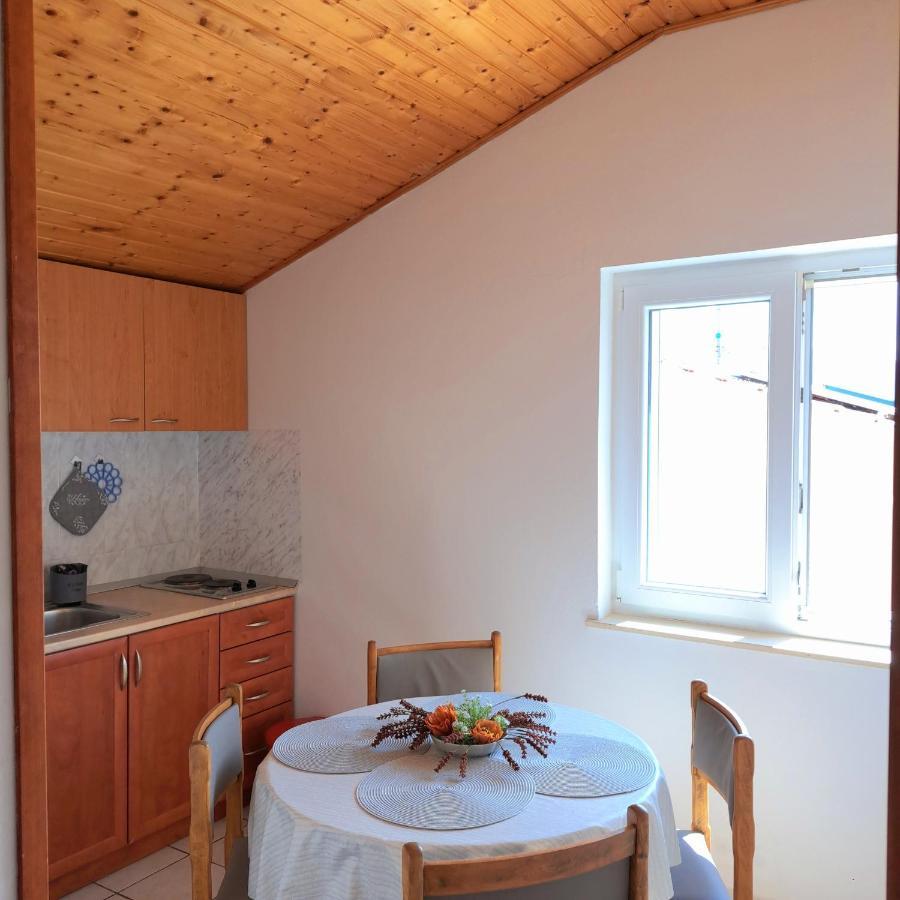 Open Sea Apartmani Grebastica Exterior photo