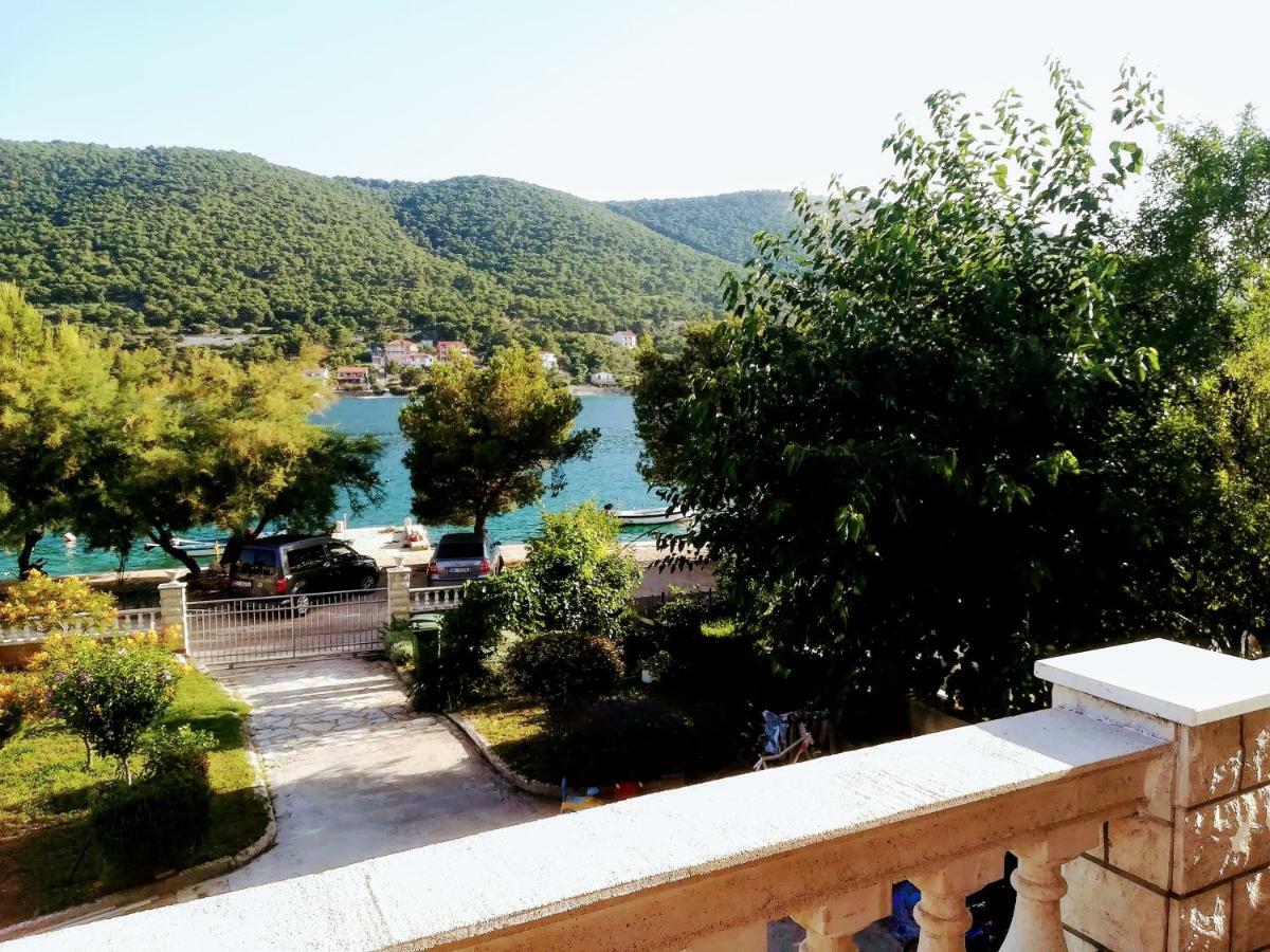 Open Sea Apartmani Grebastica Exterior photo